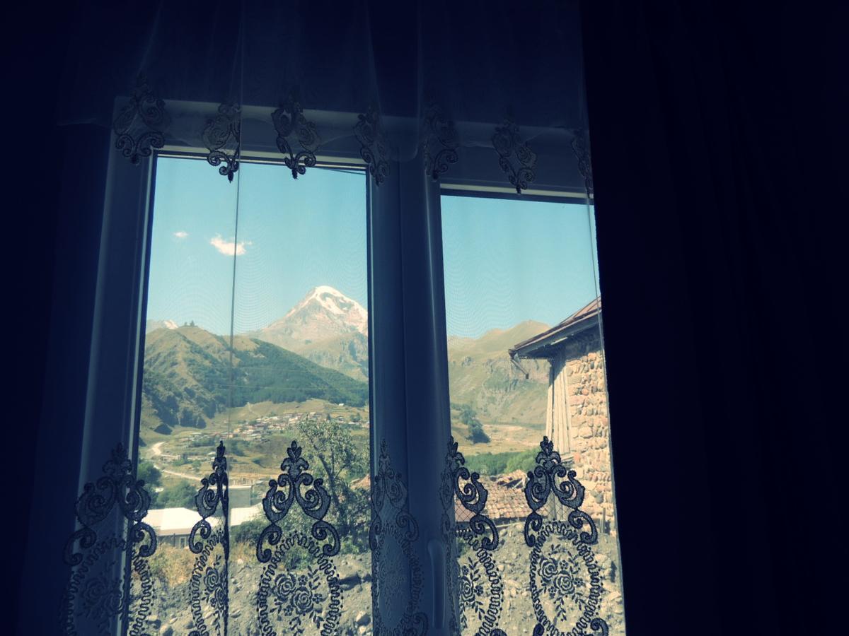 Nino Khetaguri Guest House Kazbegi Exterior foto
